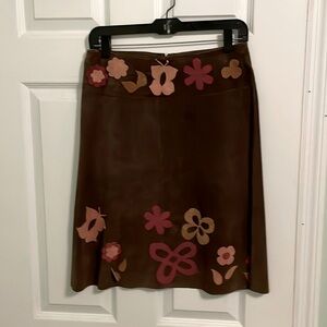 Arden B Suede Skirt with Floral Appliqué